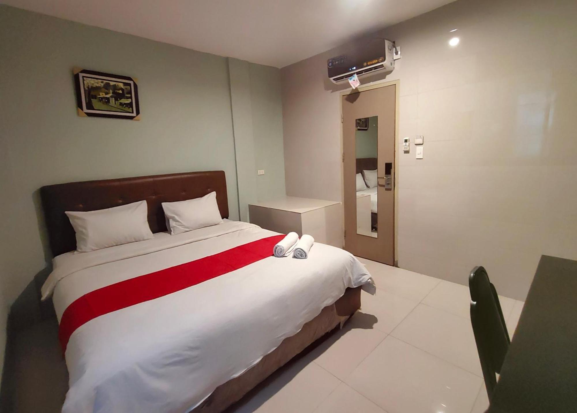 Permata Inn Medan Eksteriør bilde