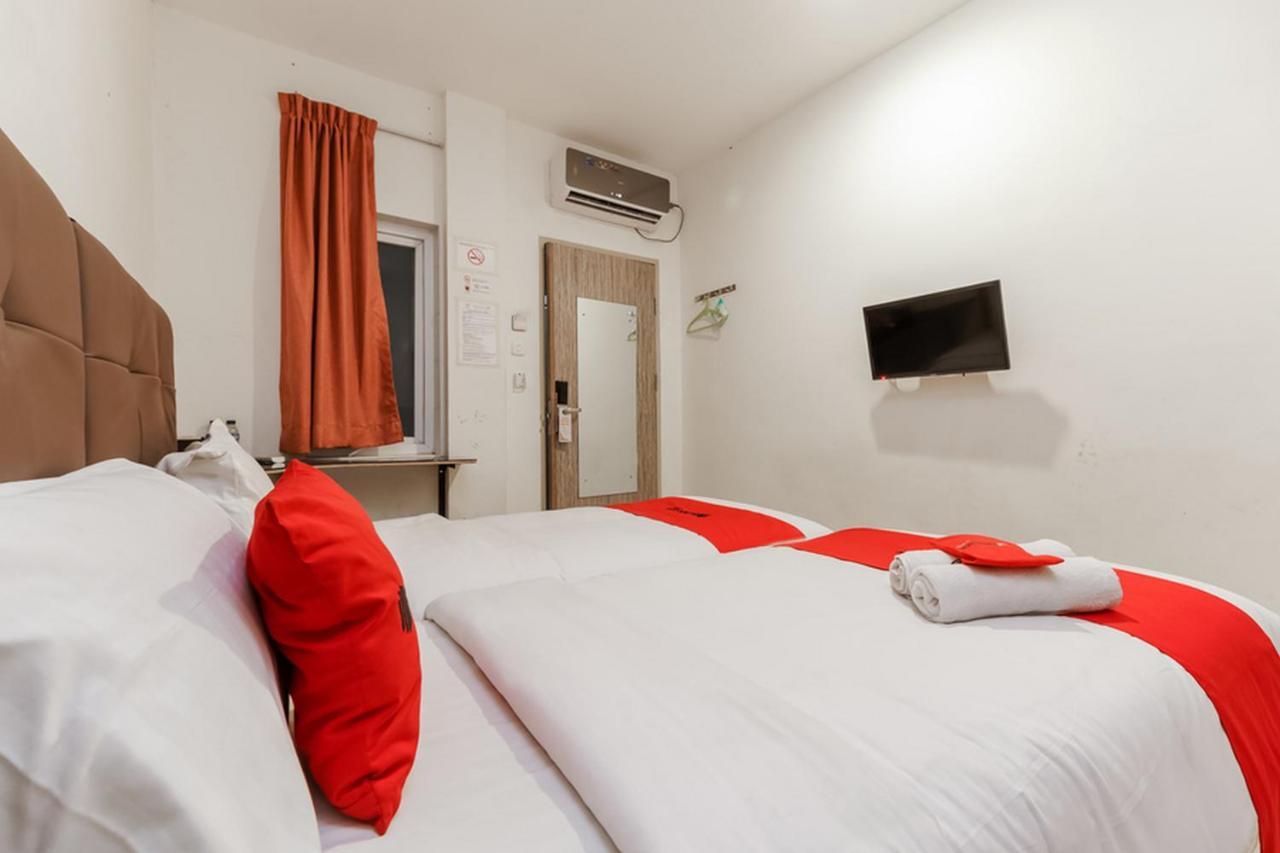 Permata Inn Medan Eksteriør bilde