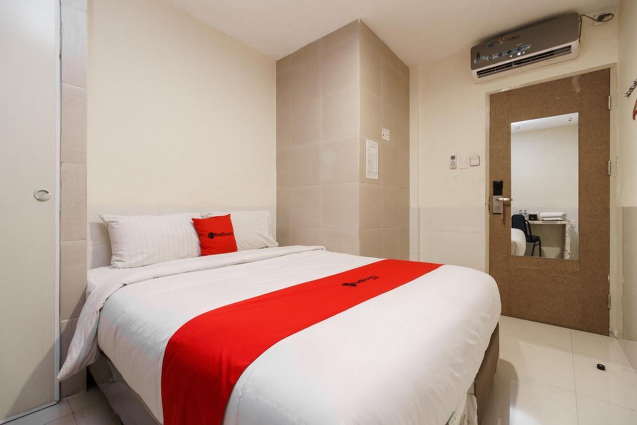 Permata Inn Medan Eksteriør bilde